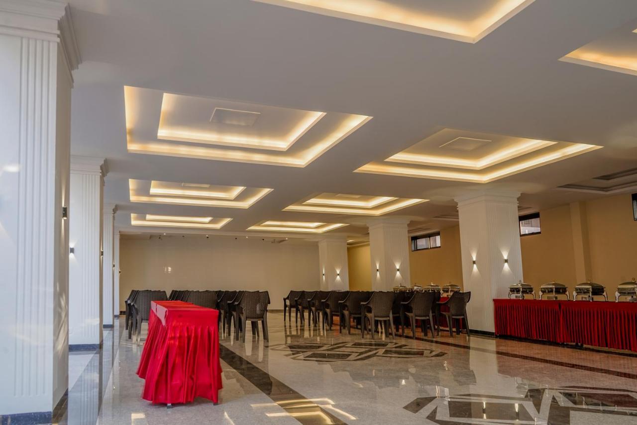 Heritage Residency - Royal Camping Club, Panhāla エクステリア 写真