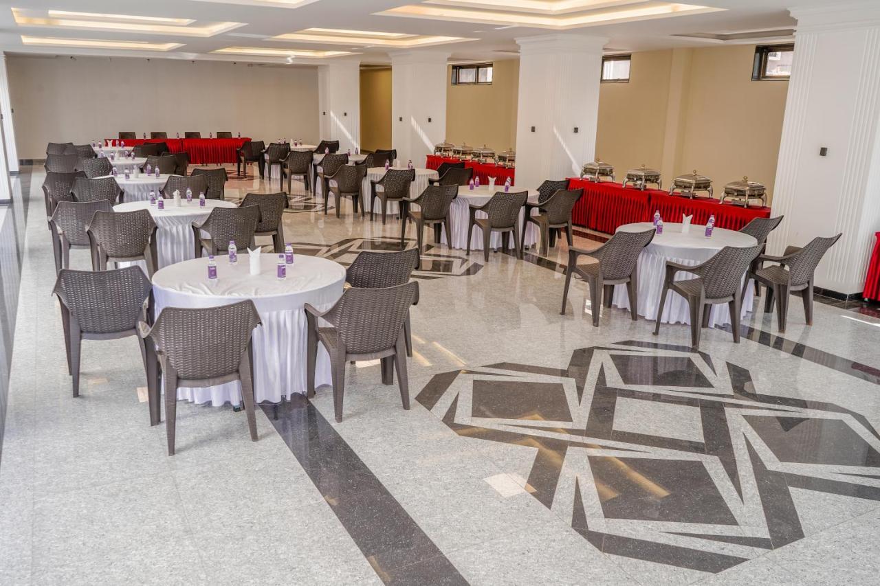Heritage Residency - Royal Camping Club, Panhāla エクステリア 写真