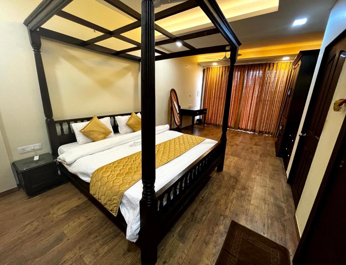 Heritage Residency - Royal Camping Club, Panhāla エクステリア 写真