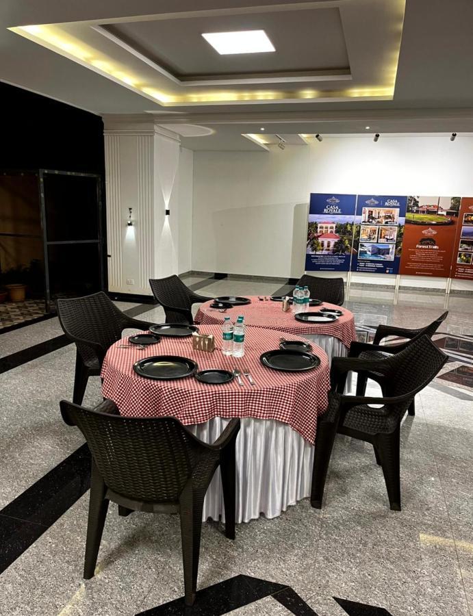 Heritage Residency - Royal Camping Club, Panhāla エクステリア 写真