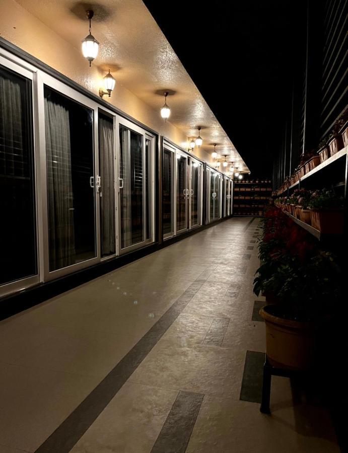 Heritage Residency - Royal Camping Club, Panhāla エクステリア 写真