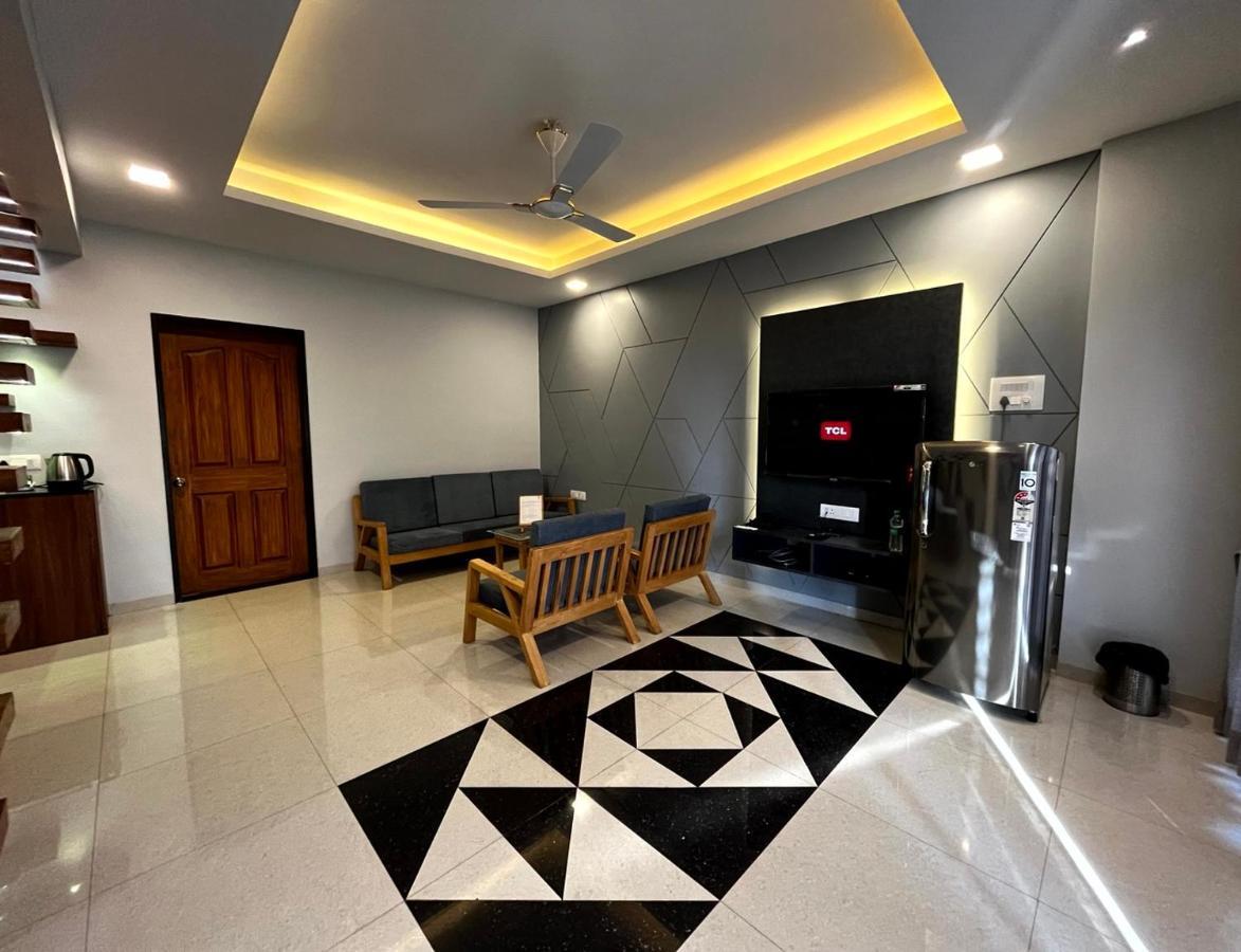 Heritage Residency - Royal Camping Club, Panhāla エクステリア 写真