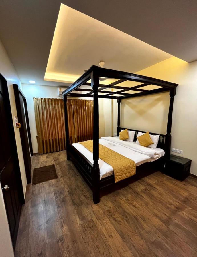 Heritage Residency - Royal Camping Club, Panhāla エクステリア 写真